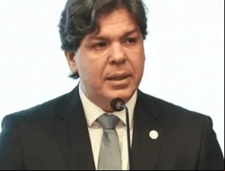 Na Paraíba, ministro das Comunicações defende regulamentação das redes