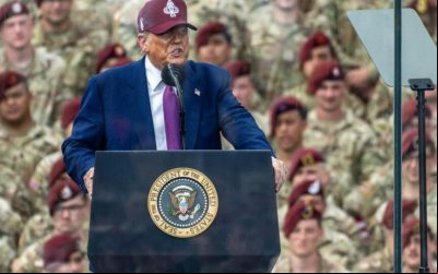 Trump defende pena de prisão para quem queima bandeira dos EUA