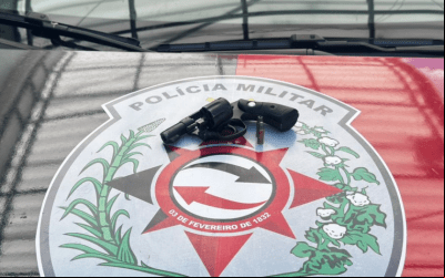 PM apreende arma de acusado de violência física e psicológica contra companheira no Sertão